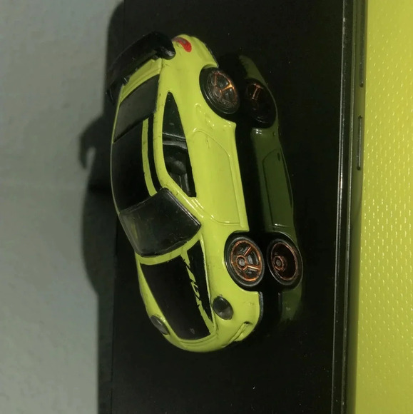 Porsche GT 2 hotwheel - Picture 5 of 5
